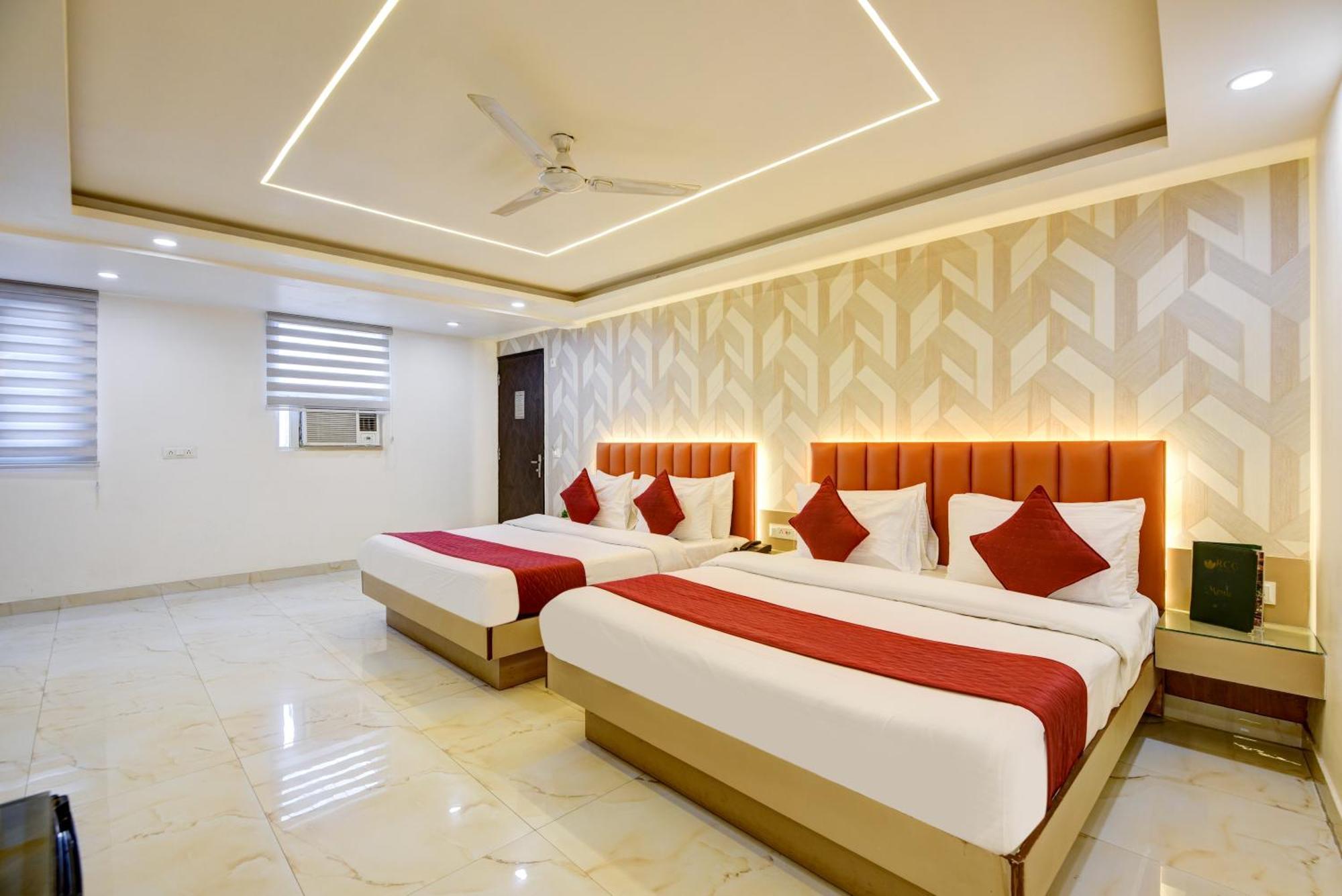 Hotel Krishna - By Rcg Hotels, Centrally Located, New Delhi Ngoại thất bức ảnh