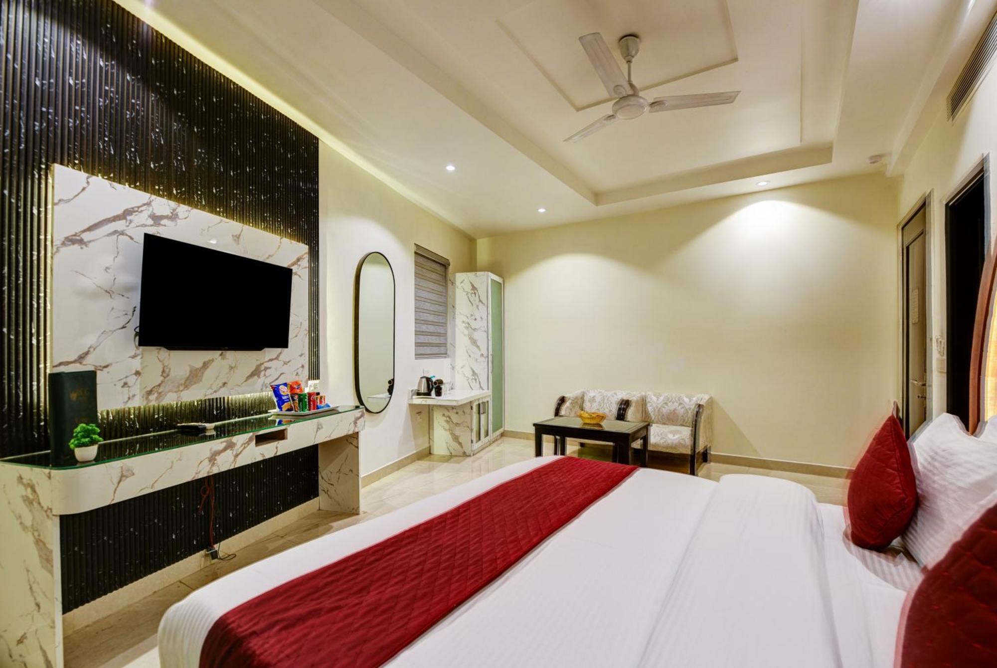 Hotel Krishna - By Rcg Hotels, Centrally Located, New Delhi Ngoại thất bức ảnh